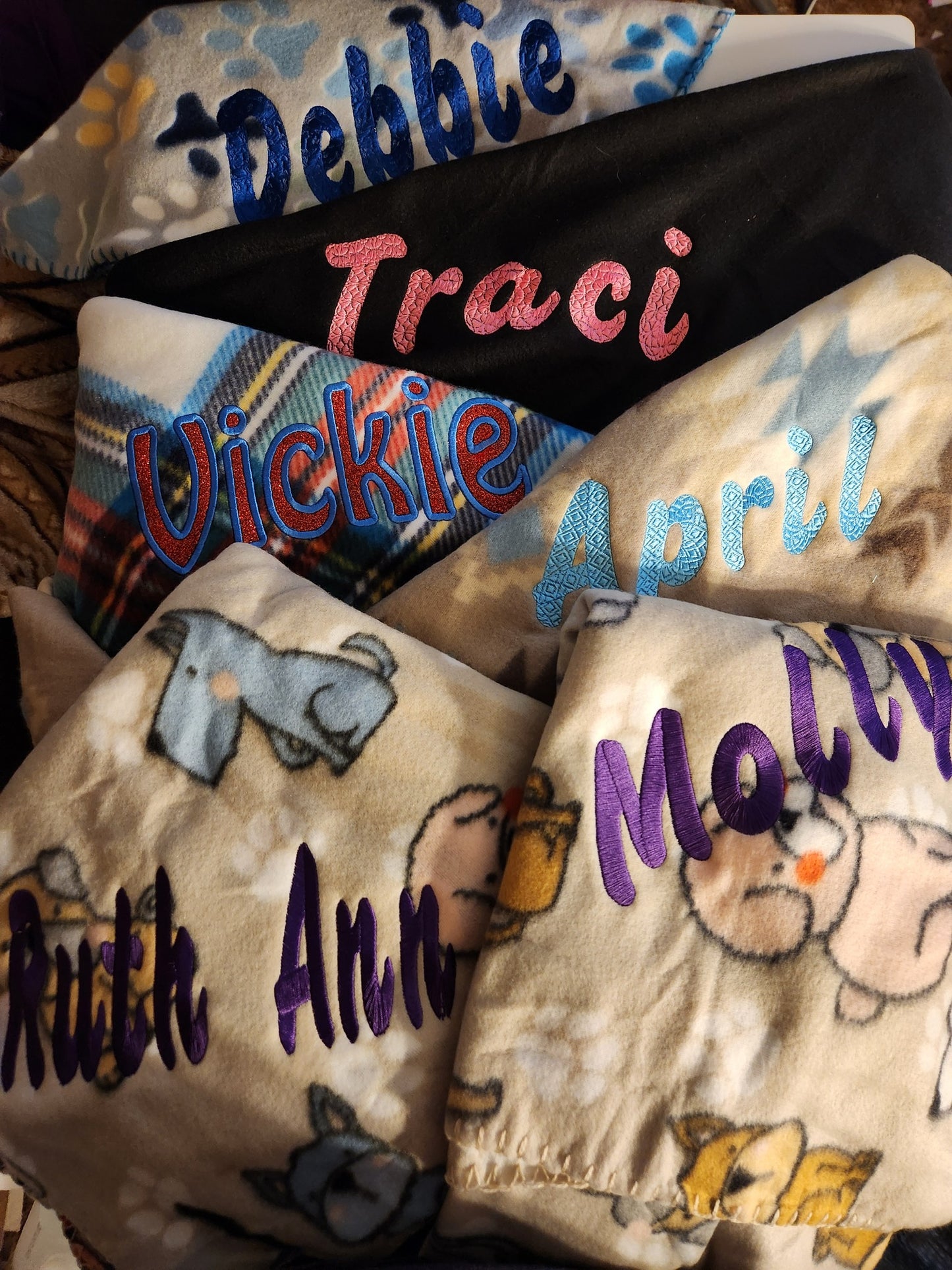 Custom Embroidered Fleece throw Blanket 40x60